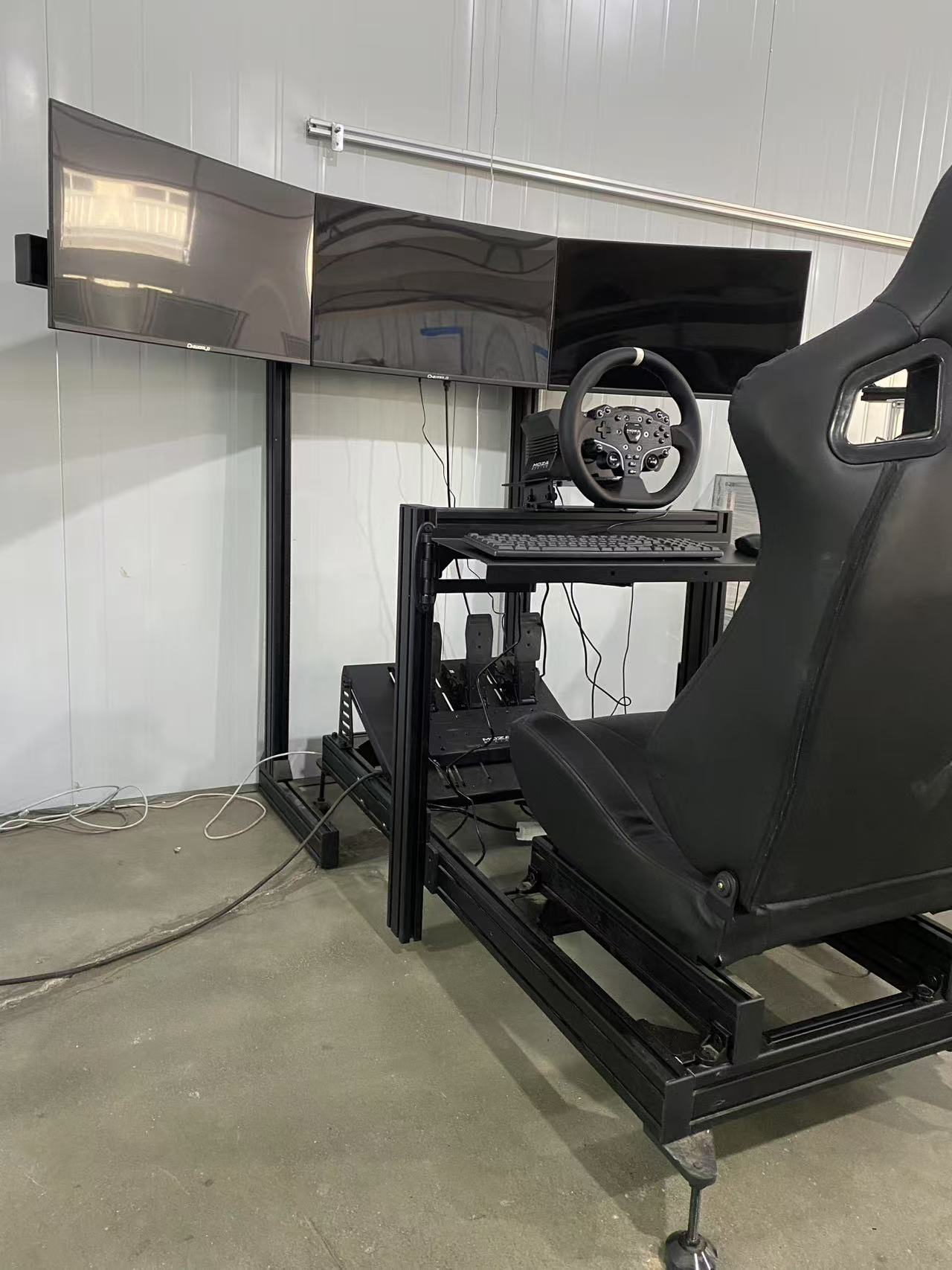 R5 Direct Drive Steering Wheel - Triple Monitor Stand Sim Racing 评论和价格